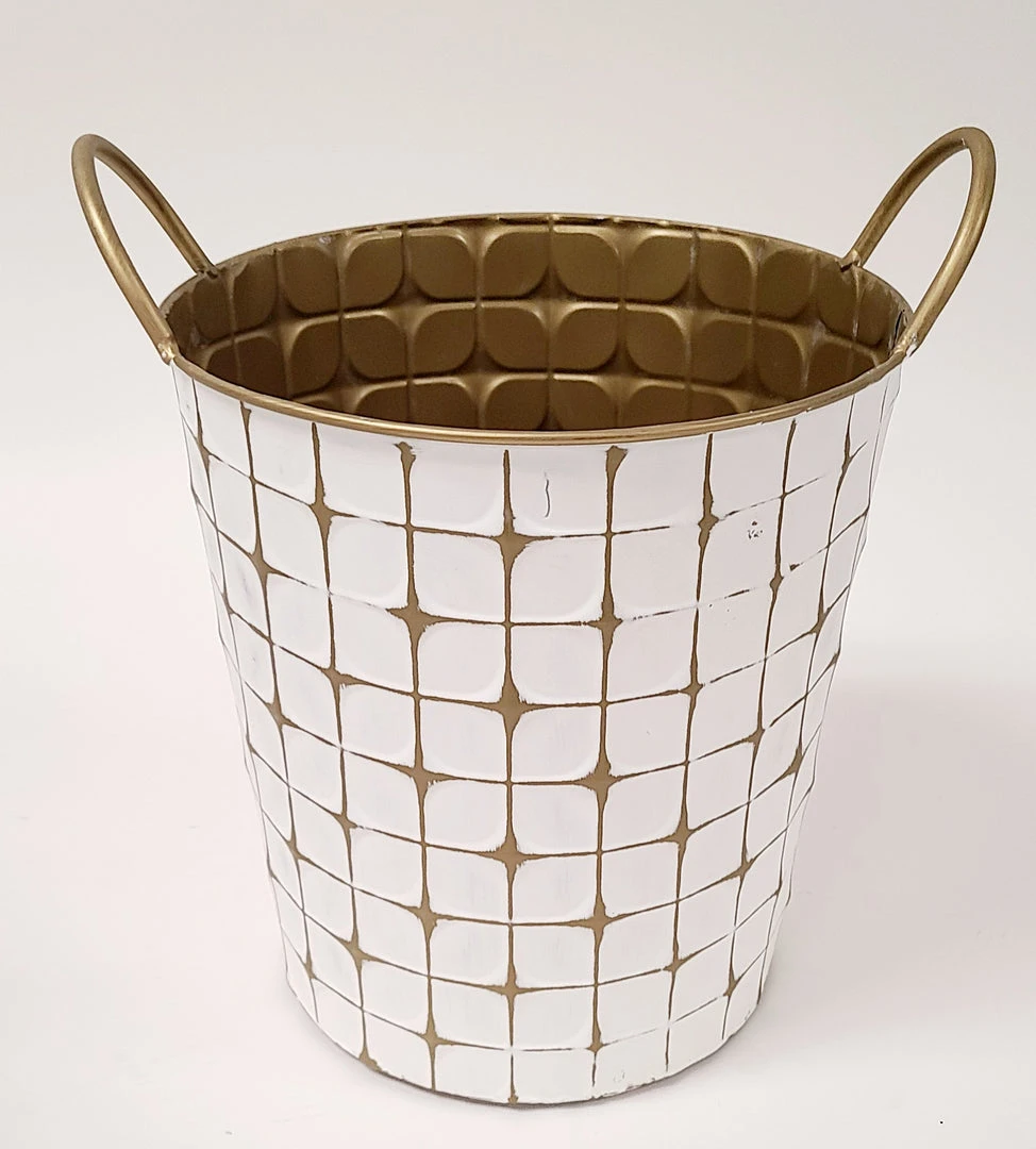 Inspire Me! Home Decor Indoor/Outdoor Gold And White Etched Planters (3 Sizes) 7 Inspire Me! Home Decor Indoor/Outdoor Gold And White Etched Planters (3 Sizes)