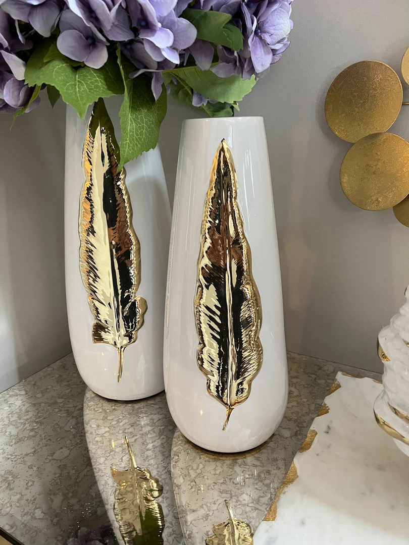 Inspire Me! Home Decor White Ceramic Vase With Gold Leaf Design (3 Sizes) 6 Inspire Me! Home Decor White Ceramic Vase With Gold Leaf Design (3 Sizes)