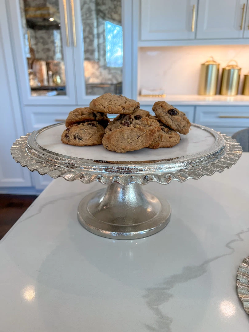 Inspire Me! Home Decor Marble Cake Stand With Ripple Edge (2 Colors) Gold 4 Inspire Me! Home Decor Marble Cake Stand With Ripple Edge (2 Colors) Gold