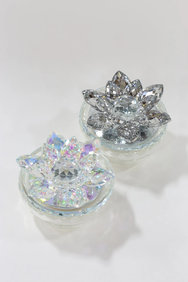 Inspire Me! Home Decor Crystal Lotus Top Candle (2 Colors) 13 Inspire Me! Home Decor Crystal Lotus Top Candle (2 Colors)