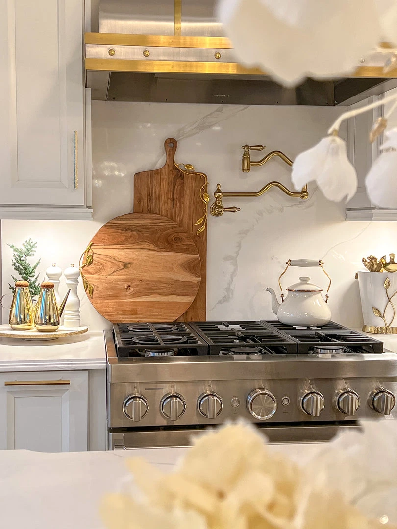 Inspire Me! Home Decor Large Wood Charcuterie Board Leaf Design (2 Styles) 3 Inspire Me! Home Decor Large Wood Charcuterie Board Leaf Design (2 Styles)