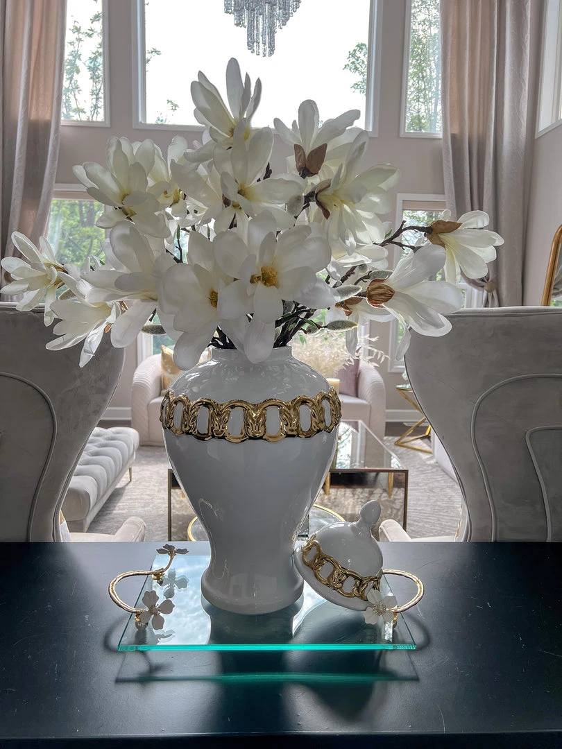 Inspire Me! Home Decor White Ceramic Ginger Jar With Stunning Gold Chain Details (3 Sizes) 12 Inspire Me! Home Decor White Ceramic Ginger Jar With Stunning Gold Chain Details (3 Sizes)