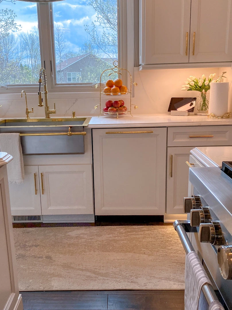 Inspire Me! Home Decor Two-Tiered Gold Leaf Serving Display 5 Inspire Me! Home Decor Two-Tiered Gold Leaf Serving Display