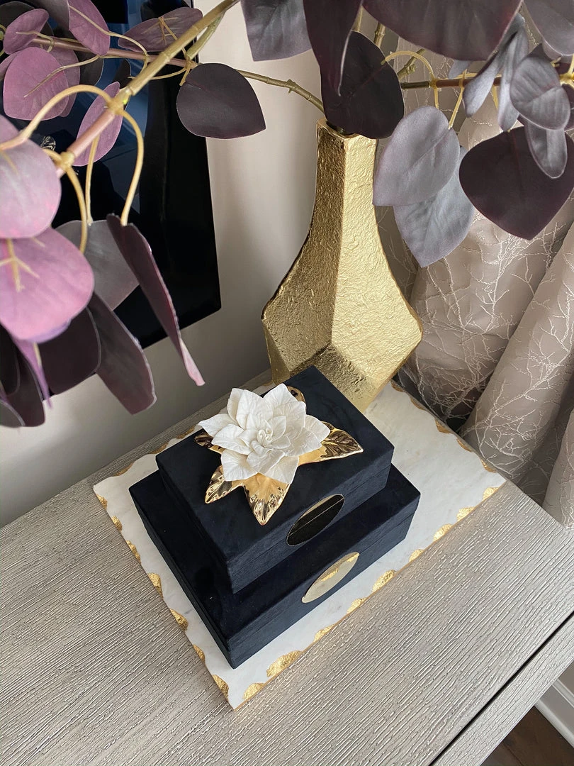 Inspire Me! Home Decor White And Gold Flower Decor 3 Inspire Me! Home Decor White And Gold Flower Decor