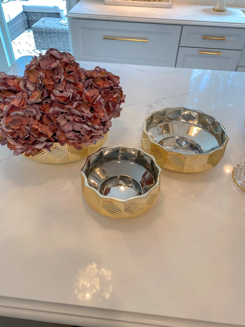 Inspire Me! Home Decor Champagne Textured Ceramic Bowls (3 Sizes) 4 Inspire Me! Home Decor Champagne Textured Ceramic Bowls (3 Sizes)