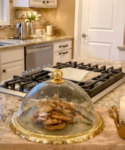 Inspire Me! Home Decor Gold Bordered Glass Cake Dome 12 Inspire Me! Home Decor Gold Bordered Glass Cake Dome