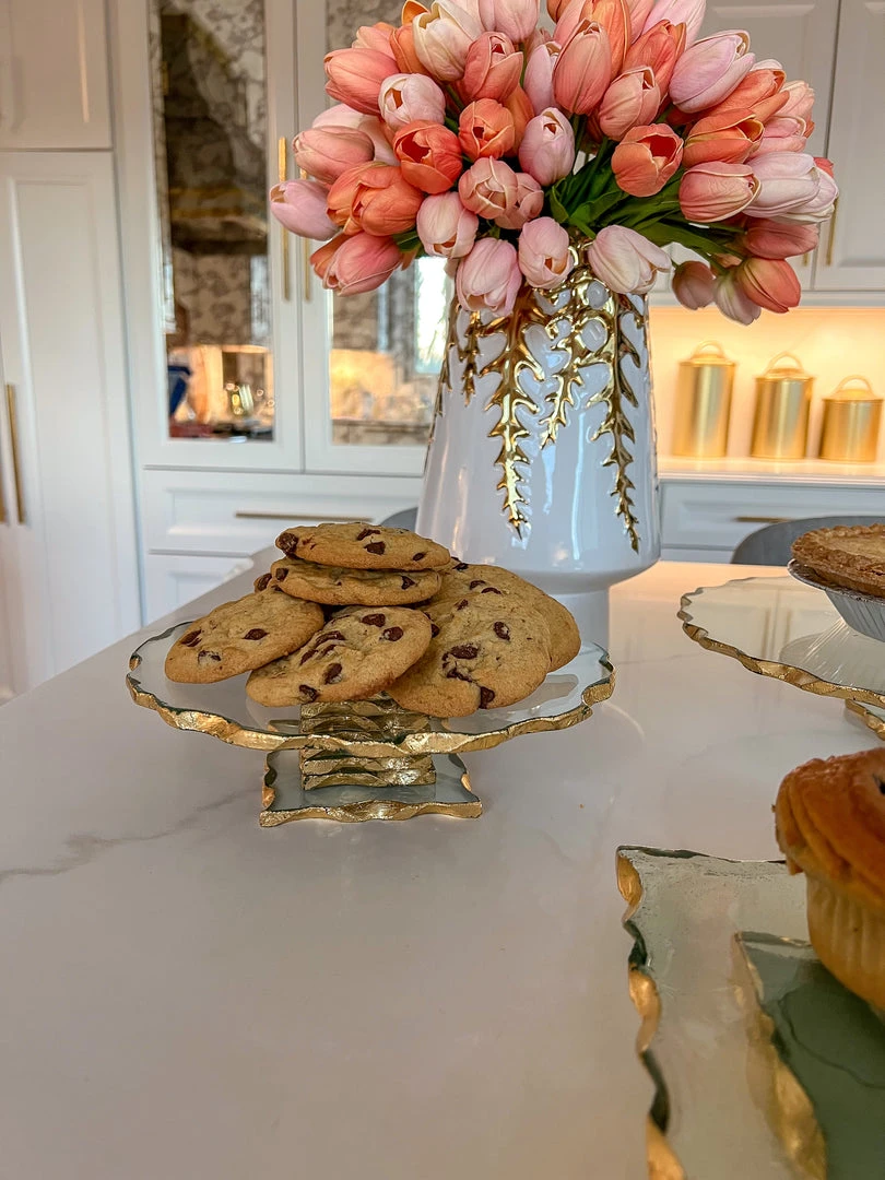 Inspire Me! Home Decor Stacked Glass Cake Stand With Textured Gold Rim (2 Sizes ) 4 Inspire Me! Home Decor Stacked Glass Cake Stand With Textured Gold Rim (2 Sizes )