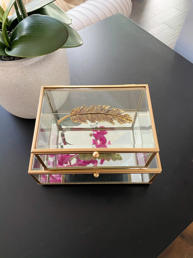 Inspire Me! Home Decor Rectangle Glass & Mirror Box With Gold Feather Detail (2 Sizes) 5 Inspire Me! Home Decor Rectangle Glass & Mirror Box With Gold Feather Detail (2 Sizes)