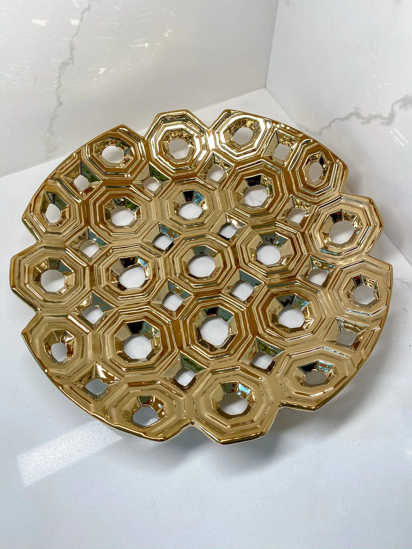 Inspire Me! Home Decor Circle Cutout Detailed Platter 4 Inspire Me! Home Decor Circle Cutout Detailed Platter