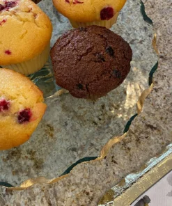 Inspire Me! Home Decor Stacked Glass Cake Stand With Textured Gold Rim (2 Sizes ) 35 Inspire Me! Home Decor Stacked Glass Cake Stand With Textured Gold Rim (2 Sizes )