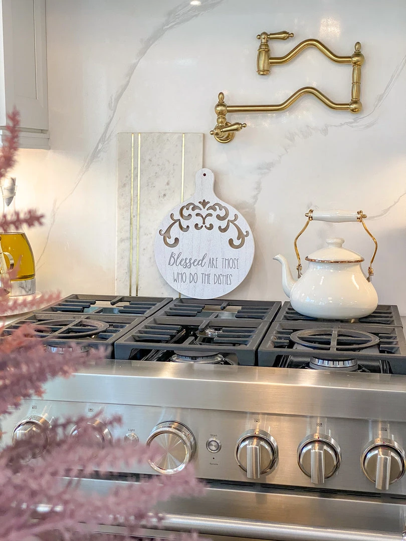 Inspire Me! Home Decor Round Wood Cutting Board W/ Cutouts ( 3 Designs) 3 Inspire Me! Home Decor Round Wood Cutting Board W/ Cutouts ( 3 Designs)