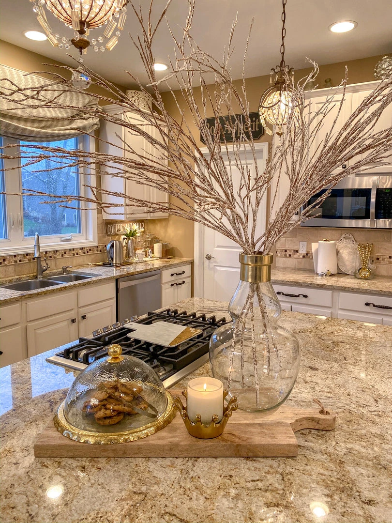 Inspire Me! Home Decor Gold Bordered Glass Cake Dome 4 Inspire Me! Home Decor Gold Bordered Glass Cake Dome