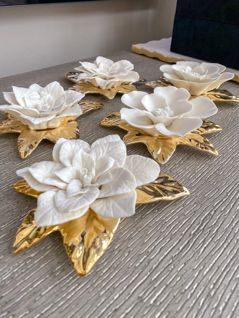 Inspire Me! Home Decor White And Gold Flower Decor 10 Inspire Me! Home Decor White And Gold Flower Decor