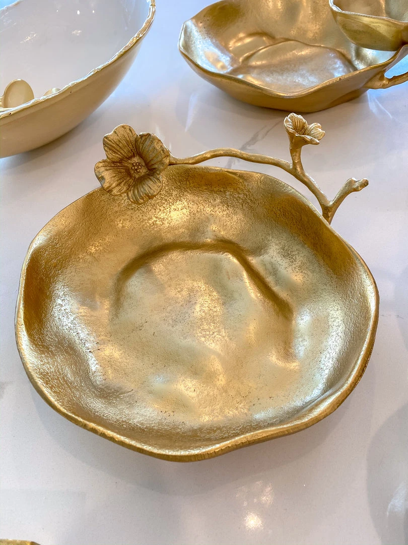 Inspire Me! Home Decor Metal Floral Bowl (2 Colors) 5 Inspire Me! Home Decor Metal Floral Bowl (2 Colors)