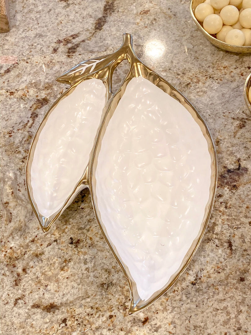 Inspire Me! Home Decor Ceramic Leaf Bowl W/ Gold Detailed Rim (2 Colors) 4 Inspire Me! Home Decor Ceramic Leaf Bowl W/ Gold Detailed Rim (2 Colors)