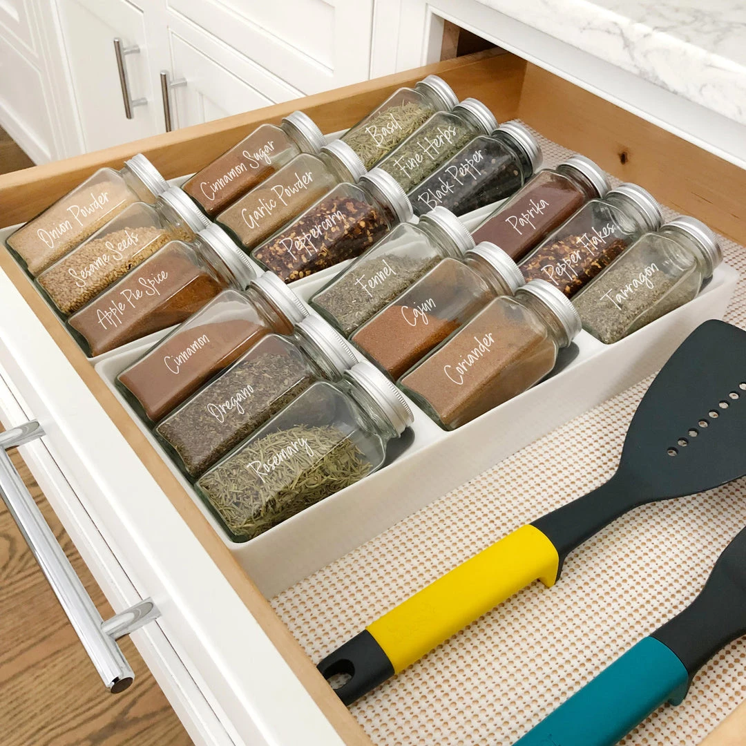 Inspire Me! Home Decor KITCHEN Black And White Script Spice Labels 4 Inspire Me! Home Decor KITCHEN Black And White Script Spice Labels